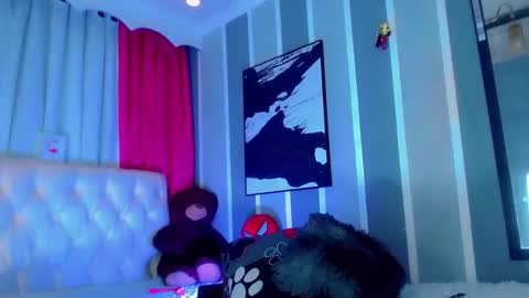 oliviahot01 online show from 14, 4, 2026