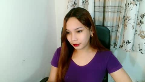 Snapshot of oliviahutton chatting on 18, 5, 2026 oliviahutton online show from 18, 5, 2026
