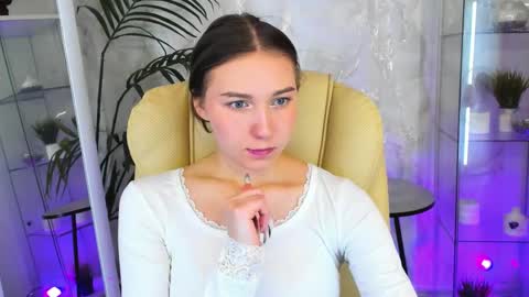 olivialangs online show from 26, 3, 2026