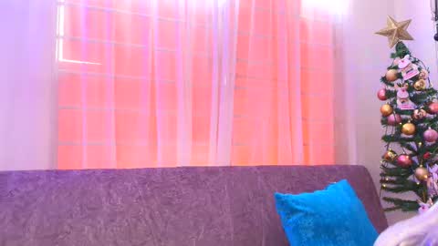 Olivia  online show from 4, 12, 2025