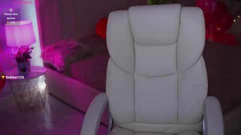 Olivia online show from 15, 2, 2026