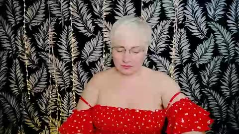 Kelly online show from 11, 4, 2026