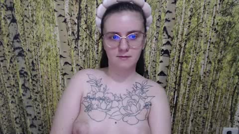 Snapshot of oliviasager chatting on 9, 4, 2026 Mistress Olivia online show from 9, 4, 2026