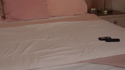 Snapshot of oliviasway chatting on 11, 1, 2025 OliviaSway online show from 11, 1, 2025