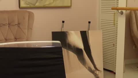 Snapshot of oliviasway chatting on 4, 3, 2025 OliviaSway online show from 4, 3, 2025