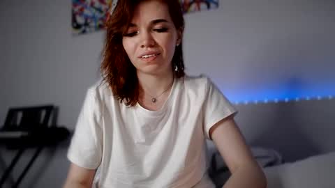 Snapshot of olivka_flower chatting on 30, 1, 2025 Angelina Lina online show from 30, 1, 2025
