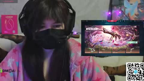 Snapshot of ollie_baird chatting on 14, 12, 2025 Ollie online show from 14, 12, 2025