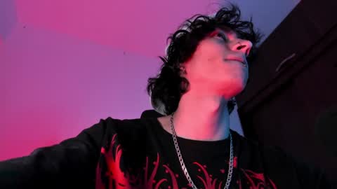     online show from 12, 12, 2024