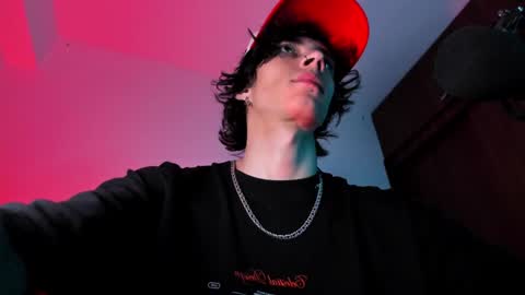     online show from 21, 1, 2025