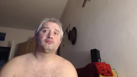 Snapshot of olomoucak1982 chatting on 4, 12, 2025 Michal online show from 4, 12, 2025