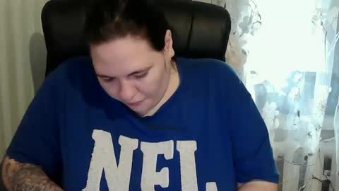 Snapshot of olyaandnetty chatting on 23, 10, 2025 OlyaAndNetty online show from 23, 10, 2025