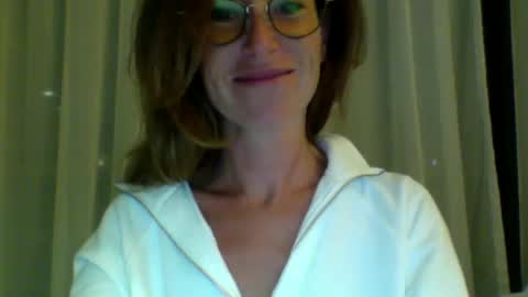 Snapshot of olyra11 chatting on 30, 6, 2026 olyra11 online show from 30, 6, 2026