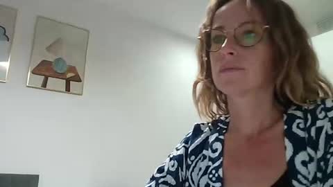 Snapshot of olyra11 chatting on 28, 7, 2026 olyra11 online show from 28, 7, 2026