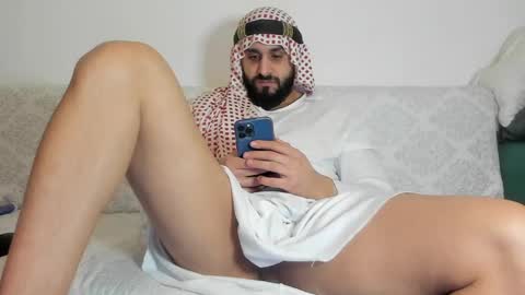 Snapshot of omar_xoxo chatting on 30, 1, 2025 Omar online show from 30, 1, 2025