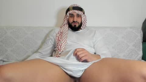 Snapshot of omar_xoxo chatting on 5, 2, 2025 Omar online show from 5, 2, 2025