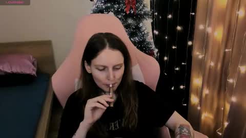 on_yxxx online show from 4, 12, 2025