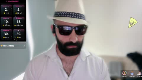 Snapshot of ona_nisme chatting on 8, 5, 2026 ona nisme online show from 8, 5, 2026