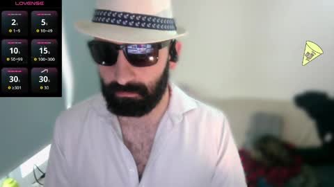 Snapshot of ona_nisme chatting on 11, 5, 2026 ona nisme online show from 11, 5, 2026