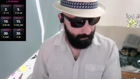 Snapshot of ona_nisme chatting on 15, 6, 2026 ona nisme online show from 15, 6, 2026