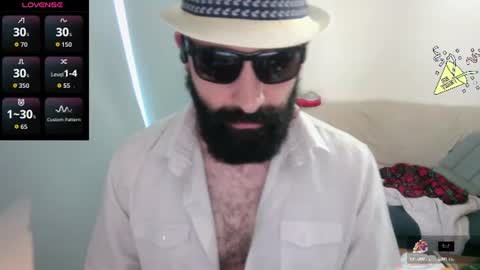 Snapshot of ona_nisme chatting on 4, 7, 2026 ona nisme online show from 4, 7, 2026