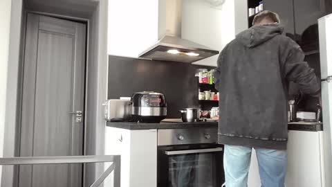 Snapshot of one_punch_cum chatting on 8, 3, 2025 couple Lu sexy chick in middle and Jimmyblonde our friend Brianglasses online show from 8, 3, 2025