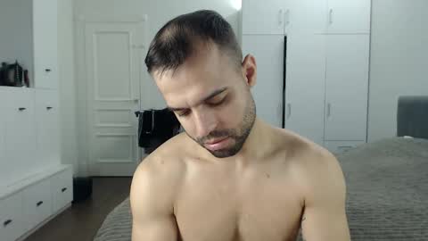 onebestlover online show from 10, 5, 2026