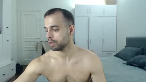 onebestlover online show from 31, 5, 2026