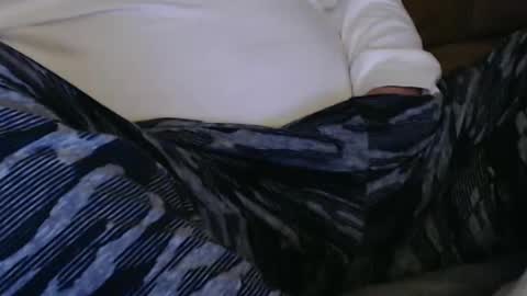 Snapshot of onehanglow chatting on 6, 3, 2025 Butch online show from 6, 3, 2025