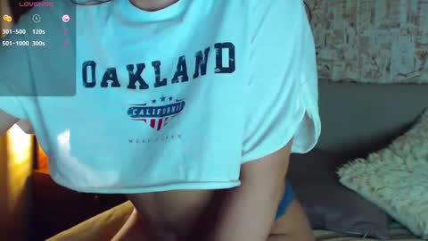 Snapshot of onehotbigass chatting on 8, 1, 2026 ONLINE online show from 8, 1, 2026