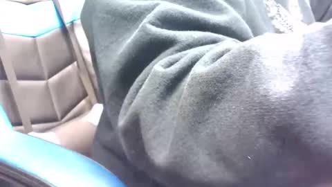 Snapshot of onelargecock0615 chatting on 17, 1, 2025 Unpredictable online show from 17, 1, 2025