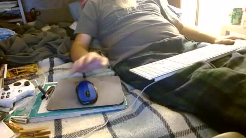 Snapshot of onemattu chatting on 5, 10, 2025 Mattu online show from 5, 10, 2025