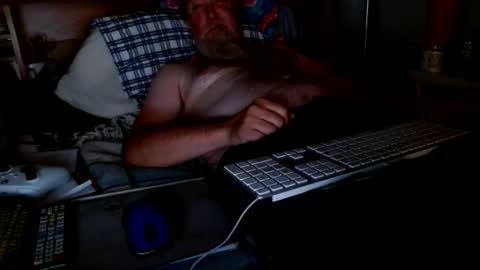 Snapshot of onemattu chatting on 7, 11, 2025 Mattu online show from 7, 11, 2025