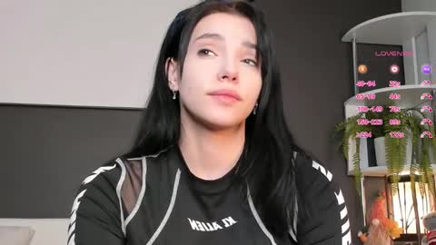 Snapshot of onemoreecall chatting on 22, 1, 2025 Lexi online show from 22, 1, 2025