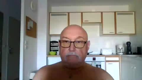 Snapshot of onemoretimebis chatting on 16, 6, 2026 Onemoretimebis online show from 16, 6, 2026