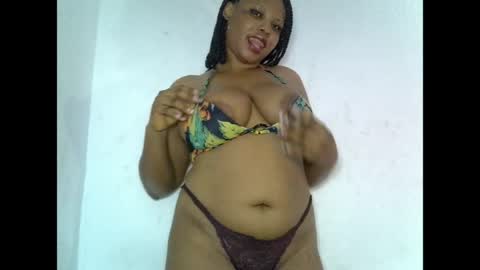 Snapshot of oneofdbestchubbygaloncb chatting on 3, 6, 2026 oneofdbestchubbygaloncb online show from 3, 6, 2026