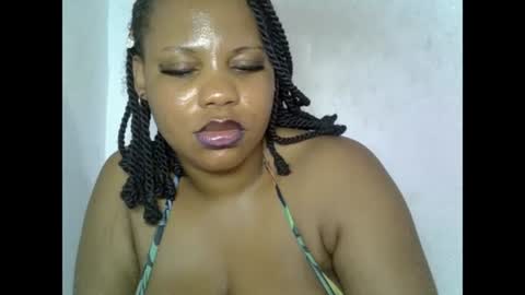 Snapshot of oneofdbestchubbygaloncb chatting on 23, 6, 2026 oneofdbestchubbygaloncb online show from 23, 6, 2026