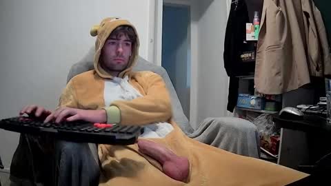 Snapshot of onesieboyx chatting on 2, 12, 2025 onesieboyx online show from 2, 12, 2025