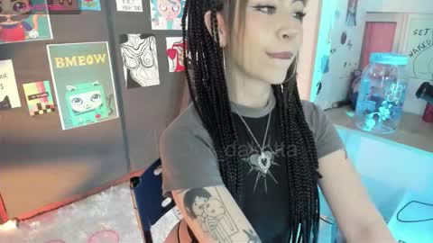 Snapshot of oni_dakotta chatting on 17, 12, 2025 oni_dakotta online show from 17, 12, 2025