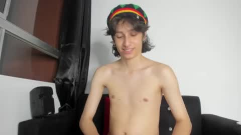 onion_knight420 online show from 3, 8, 2026