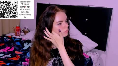 Snapshot of only_sarah1 chatting on 2, 12, 2024 only_sarah1 online show from 2, 12, 2024