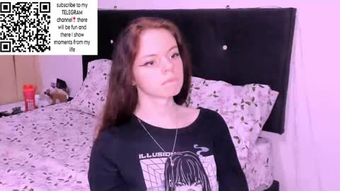 Snapshot of only_sarah1 chatting on 10, 12, 2024 only_sarah1 online show from 10, 12, 2024