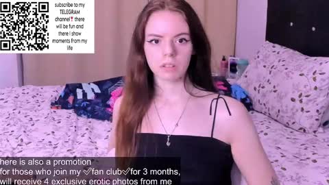 Snapshot of only_sarah1 chatting on 10, 1, 2025 only_sarah1 online show from 10, 1, 2025