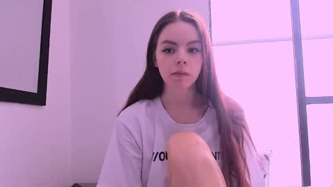 Snapshot of only_sarah1 chatting on 15, 10, 2025 only_sarah1 online show from 15, 10, 2025
