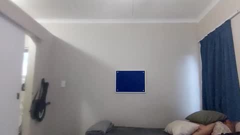 Snapshot of only_you754944 chatting on 17, 9, 2025 For me to know online show from 17, 9, 2025