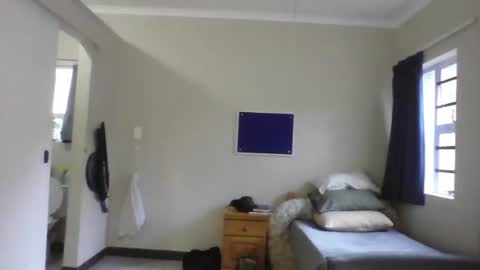 Snapshot of only_you754944 chatting on 17, 10, 2025 For me to know online show from 17, 10, 2025