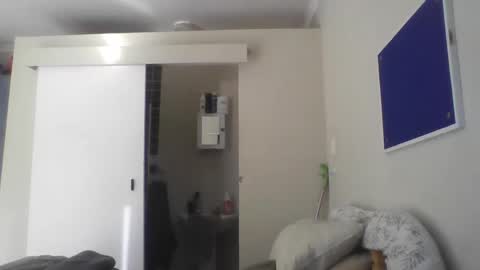 Snapshot of only_you754944 chatting on 28, 11, 2025 For me to know online show from 28, 11, 2025