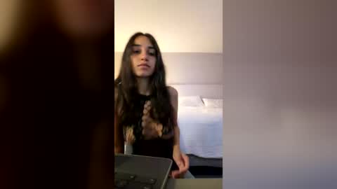 Snapshot of onlybellalove chatting on 4, 8, 2026 bellalove online show from 4, 8, 2026