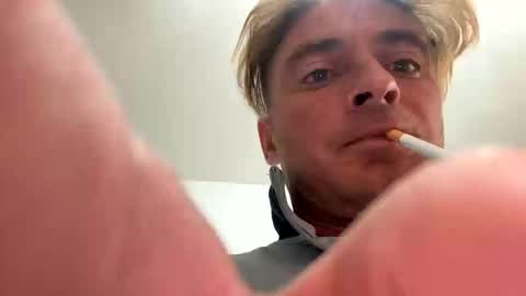 onlyloveyoutwice2016 online show from 15, 9, 2025