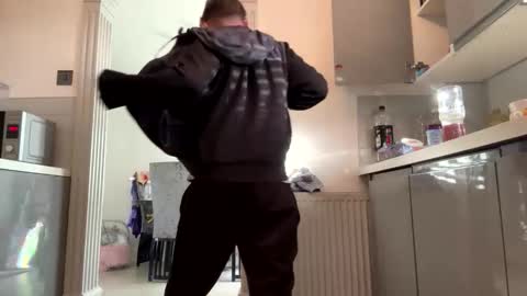 onlyloveyoutwice2016 online show from 13, 4, 2026