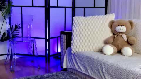 Snapshot of onlyxandra7 chatting on 24, 11, 2025 Xandra online show from 24, 11, 2025